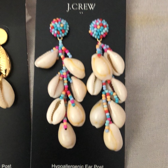 New J Crew Shell Earrings Pierced - Picture 2 of 5